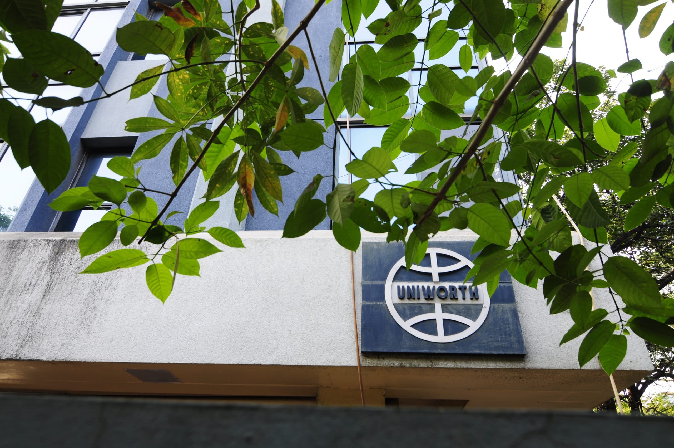 Uniworth Centre - 1999