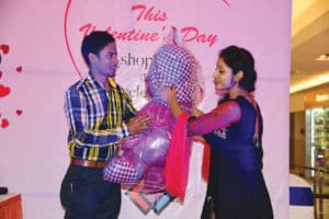 Valentine day 2015, Mani Square Mall