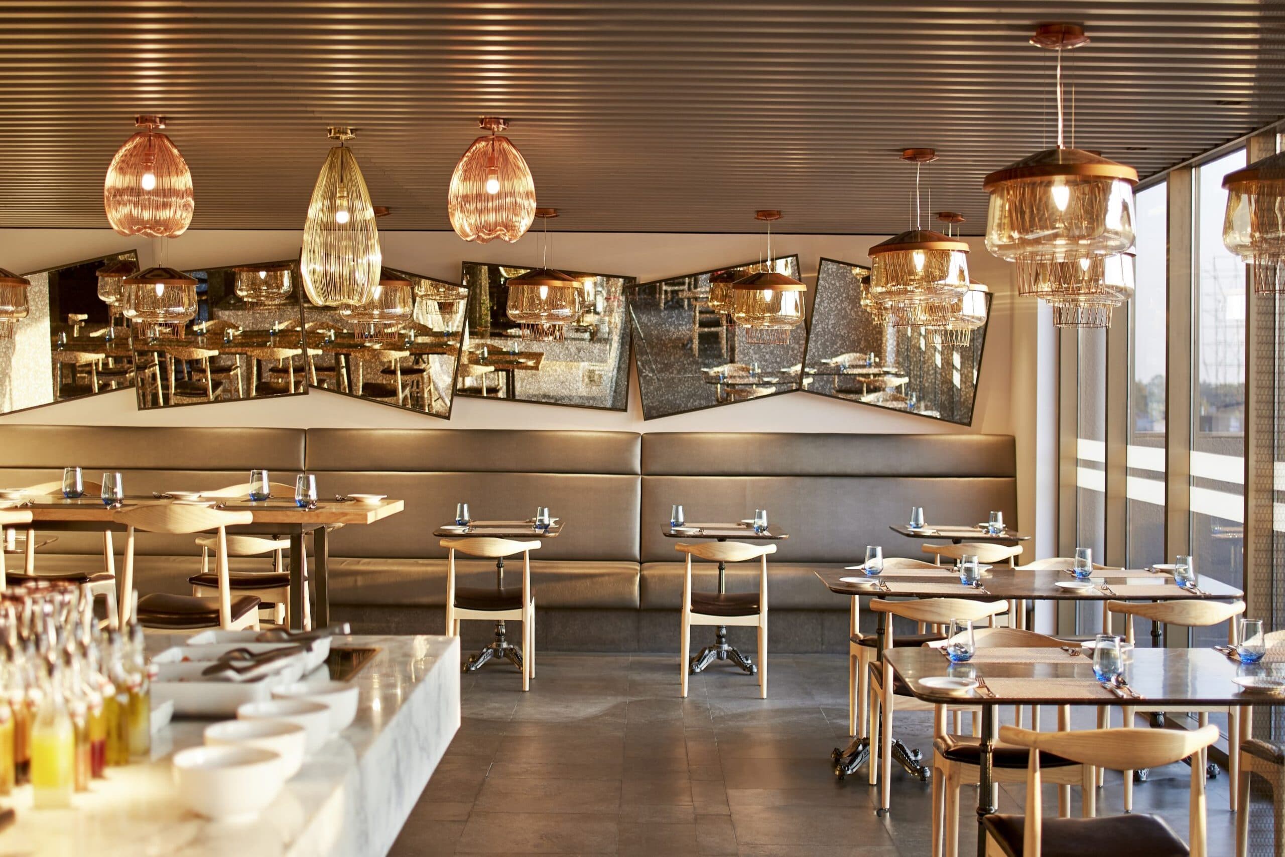 11.-SiliguriKitchen_Sittingarea_IXBCY_CourtyardByMarriottSiliguri-2-scaled-1 (1)