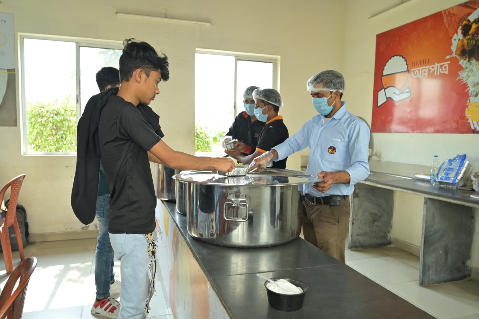 ANNAPATRA – A Meal with Care